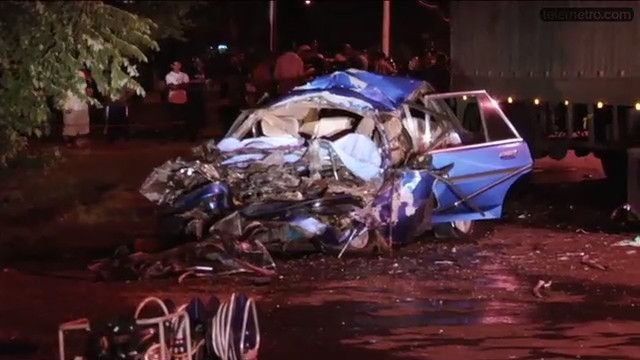 Sedán choca de frente con camión en Pocrí, cuatro personas mueren