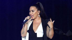 Demi Lovato y Henry Levy disfrutan de una noche muy romántica en Malibú