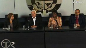 Anuncian aumento de B/300 para docentes