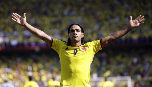 Mundial: Colombia golea 4-0 a Uruguay