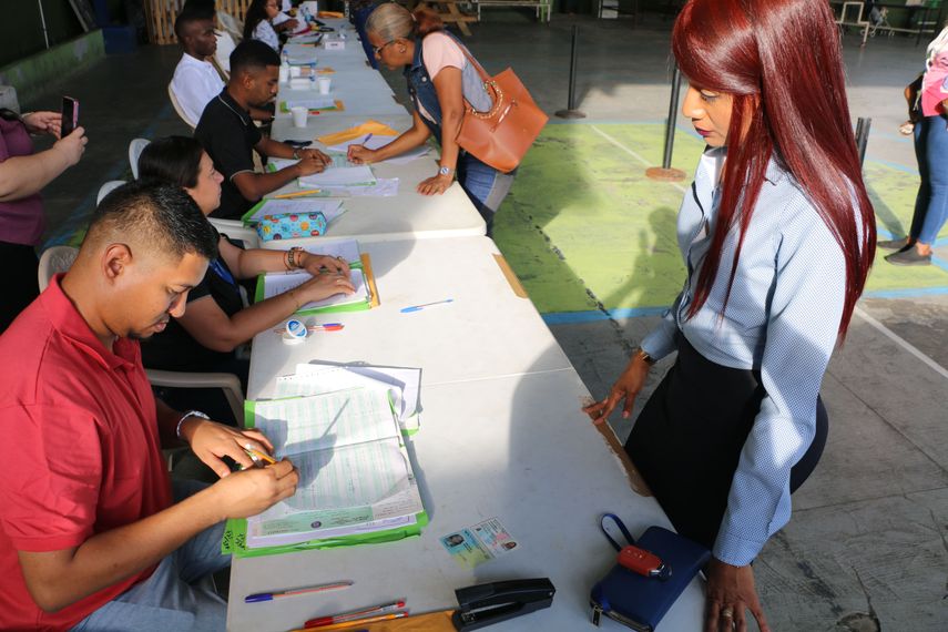 Pago del PASE-U 2025.