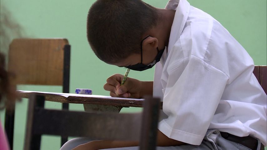 El Ministerio de Educación (Meduca) permite la inscripción en el Programa de Recuperación Académica a los estudiantes que hayan reprobado un máximo de tres materias.