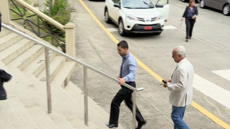 Abogado presenta demanda en la CSJ contra operativo de inversión de carriles