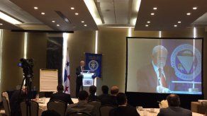 Exembajador dice que relaciones entre EEUU y Panamá continuarán muy bien