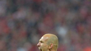 El Bayern golea al Hannover con dobletes de Lewandowski y de Robben