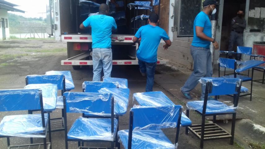 Actualmente se contabilizan más de 706 sillas escolares restauradas por reclusos a nivel nacional.