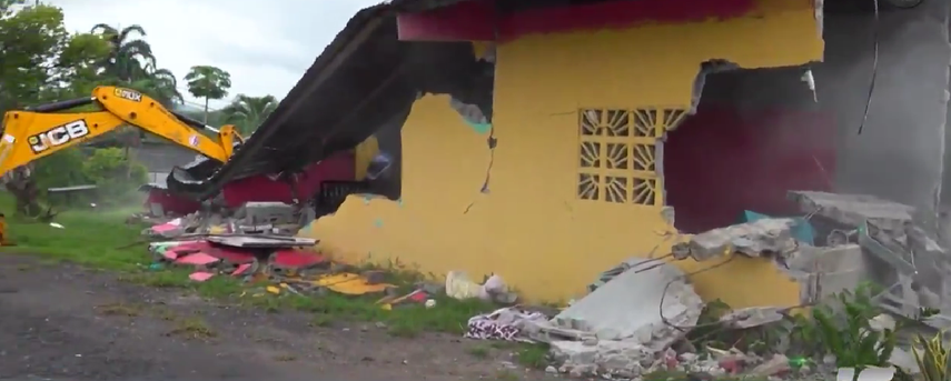 Inicia la demolición de viviendas colapsadas en Coclé
