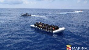 Desaparecen unos 100 migrantes en el mar cerca de Libia