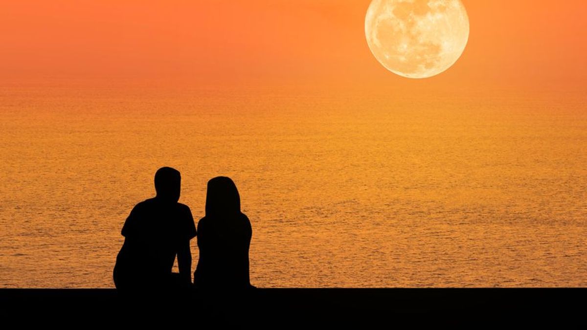 La luna llena influye en el aumento del deseo sexual?