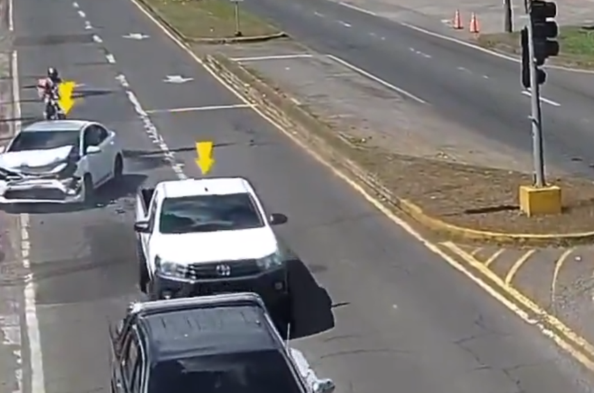 Se registra colisión en la avenida Red Gray&nbsp;