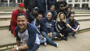 Banda cubana Los Van Van celebra 50 años en EEUU de Trump