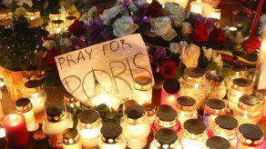 Atacante habría entrado a Francia con 90 extremistas