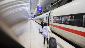 Las protestas surgen luego que la semana pasada hubo una huelga de dos días en los trenes de larga distancia.