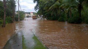 MINSA realiza labores dentro de las zonas afectadas por las inundaciones