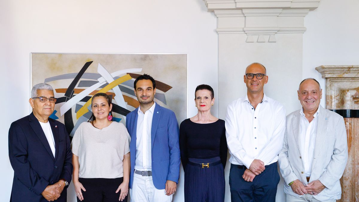 Panamá fortalece su presencia audiovisual en Suiza. Panamá fortalece su presencia audiovisual en Suiza.
