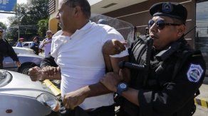 Un fotógrafo arrollado y otro detenido durante protesta en Nicaragua