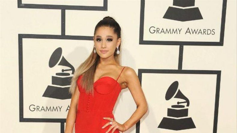 Ariana Grande y Shawn Mendes actuarán en los premios MTV