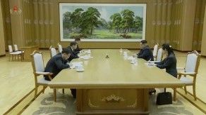 El líder de Corea del Norte recibe a una delegación china en Pyongyang
