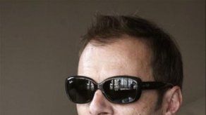 Regresa a España en concierto el hermoso perdedor Kevin Johansen