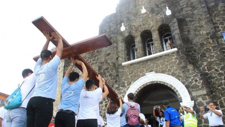Grupo de 37 argentinos no podrá asistir a la JMJ tras ser estafados por agencia de viaje
