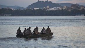 Naufragio en río de India deja 3 muertos y 22 desaparecidos