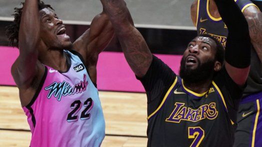Lakers cae ante Miami Heat