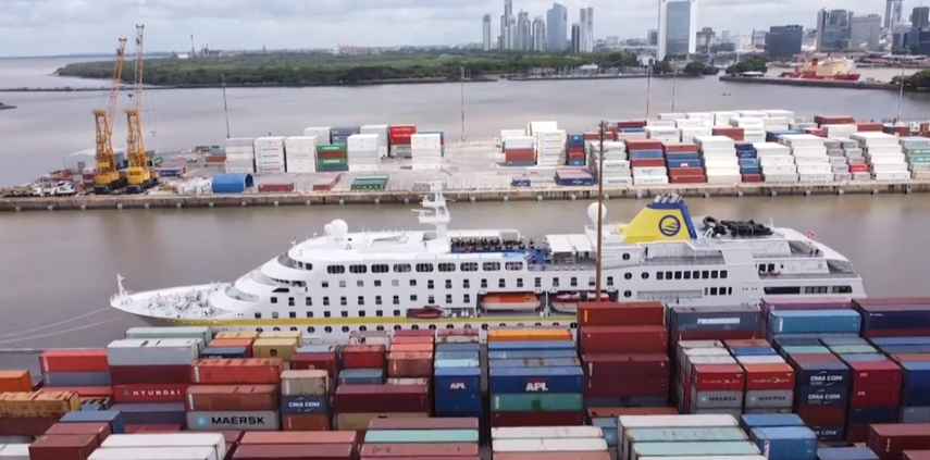 El crucero detenido en las costas argentinas provenía de África.