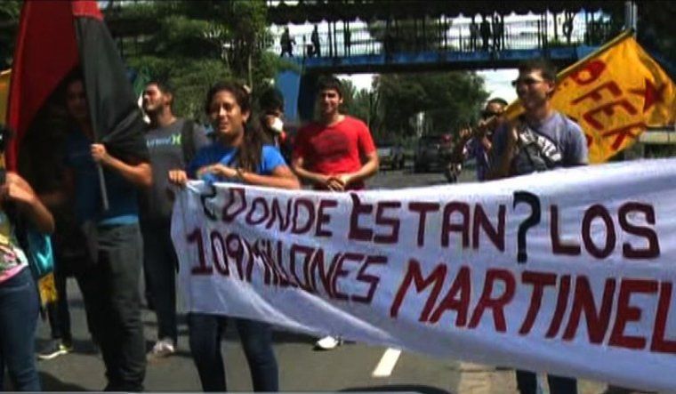 Estudiantes de Ciencias Agropecuarias de la UP protestan en Vía Transístmica