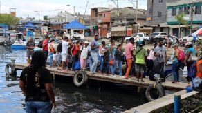 Cuba recibe a deportados por Colombia y culpa a EEUU de politizar migración