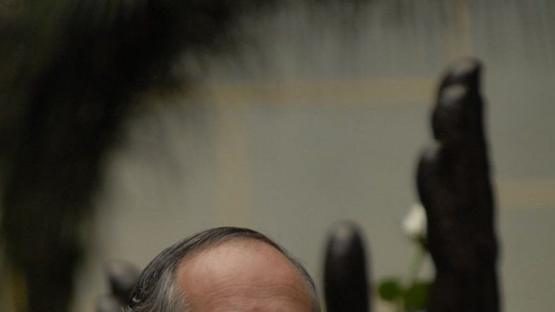 Almagro designa a Álvaro Colom para retomar diálogo entre Honduras y la OEA