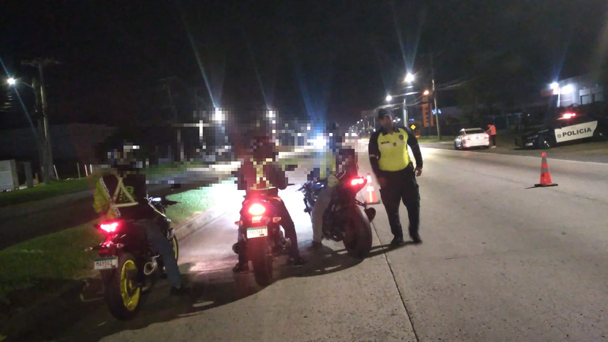 Por exceso de ruidos motorizados y conductores de autos fueron sancionados