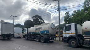 IDAAN despliega cisternas para resolver el problema.