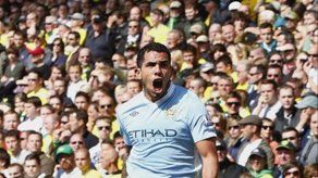 Tevez logra hat trick y el Man City golea a Norwich