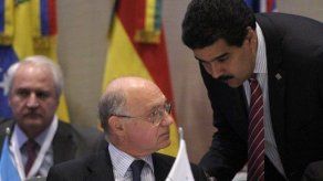 Cancilleres abren cumbre del Mercosur enfocada en Paraguay