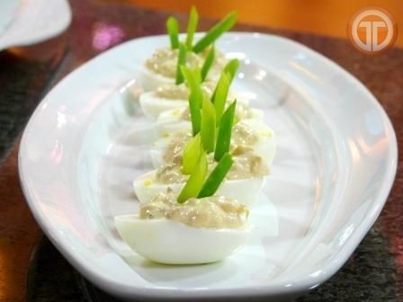 Huevos rellenos con crema de atún
