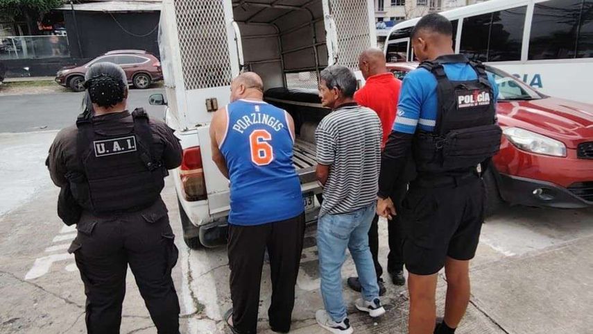 Alcaldía de Panamá aprehende a 18 bien cuidados.