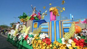 Con batalla de Flores Barranquilla comienzan cuatro días de Carnaval