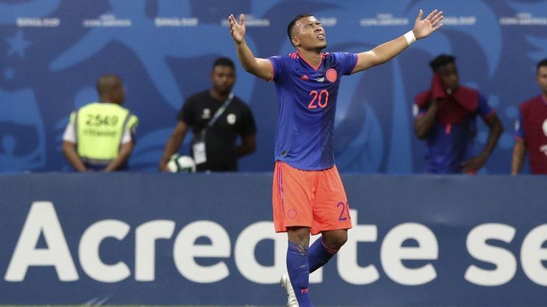 Colombia maltrata a Argentina, debut triste de Messi