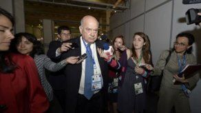 Insulza condena la violencia en Venezuela e insta al diálogo