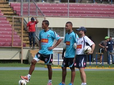 Gaby Torres y Rolando Escobar mentalizados con el trabajo de la sele