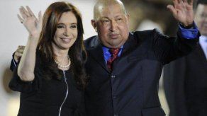 Chávez: ¿EEUU tendría la tecnología para inducir el cáncer?