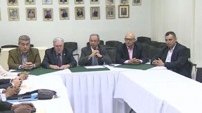 Autoridades y médicos veterinarios logran acuerdo Autoridades y médicos veterinarios logran acuerdo