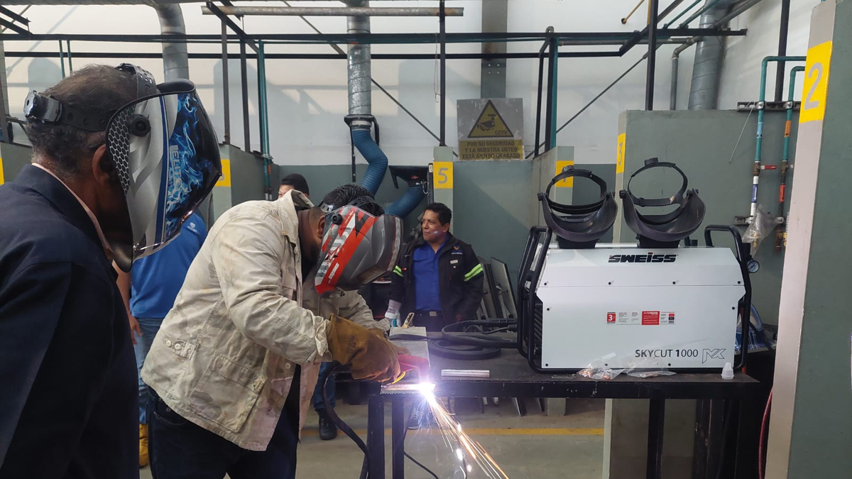 Lista de cursos de verano de la Alcaldía de Panamá y el INADEH. Lista de cursos de verano de la Alcaldía de Panamá y el INADEH.