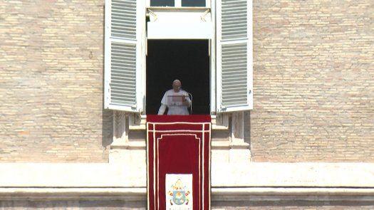 El papa Francisco preocupado por detención de obispo en Nicaragua