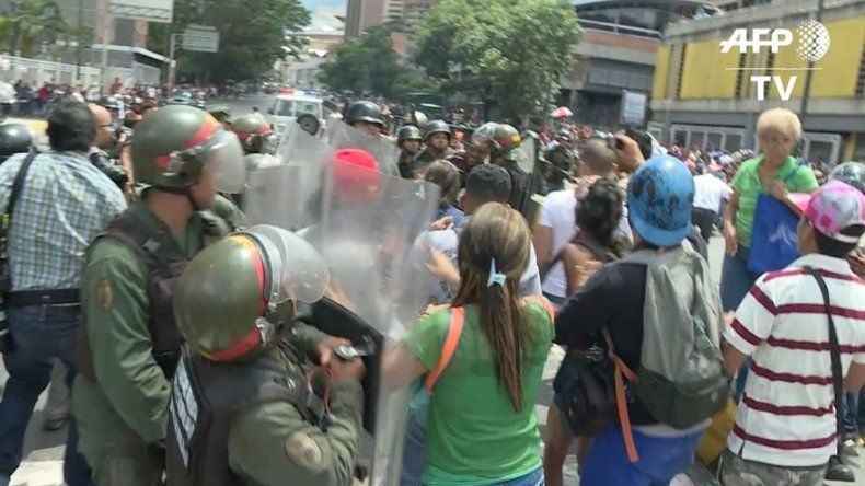 Protestas por escasez se hacen cotidianas en Venezuela
