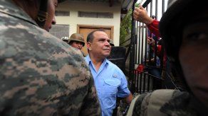 Condenan a periodista a ocho años de cárcel por injurias en Honduras