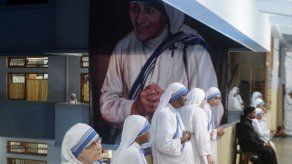 Las Misioneras celebran con sencillas misas a la madre Teresa en Calcuta