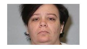 Madre en Virginia acusada de matar de hambre a su hijo