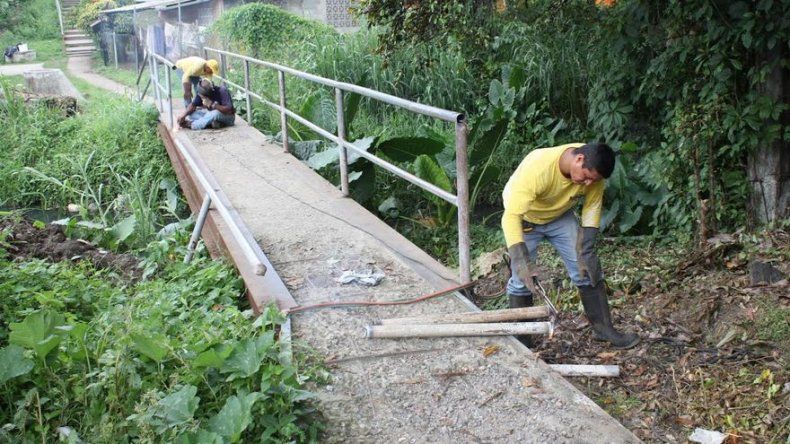 Puentes vehiculares y peatonales fueron rehabilitados en sectores de Tocumen