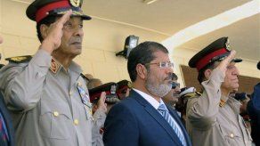 Jefe militar de Egipto aviva conflicto con partido gobernante